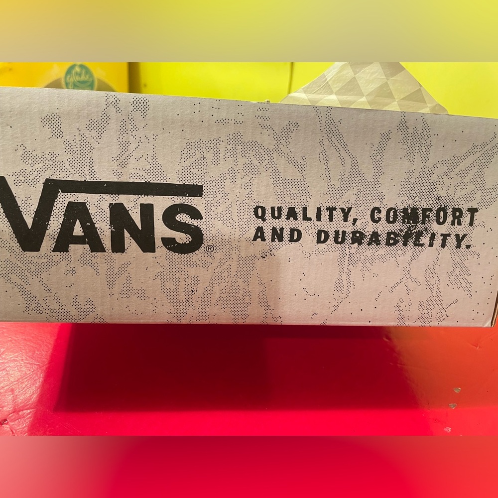 Vans skate sk8-Hi skate is tan checkerboard VNOA5FCC89C size 4.0 M for boy - Picture 9 of 12